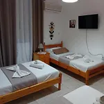 Aggelis House * Sarandë