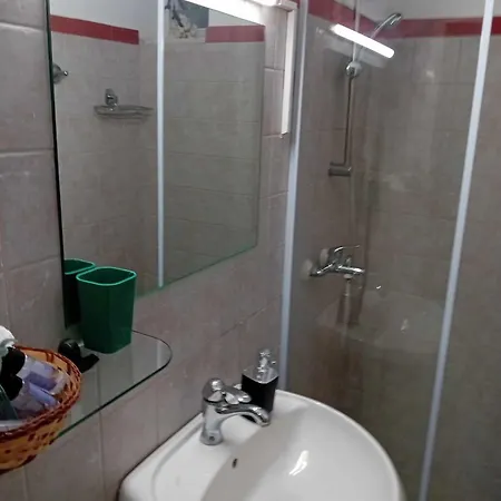 Aggelis House * Sarandë
