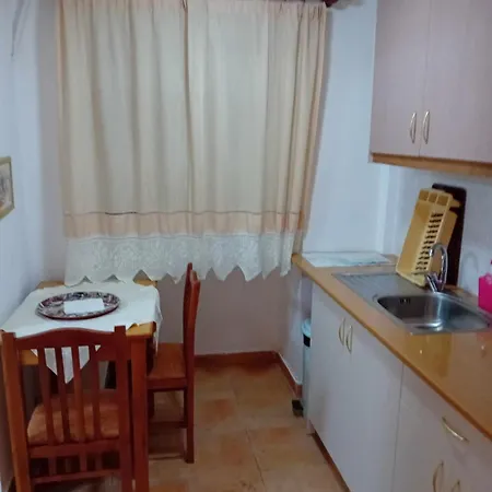 アパート Aggelis House Sarandë