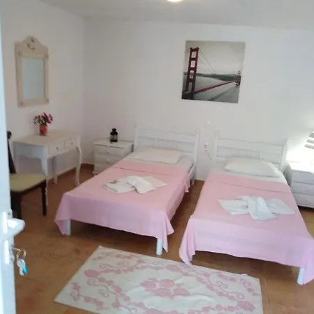 Aggelis House Sarandë