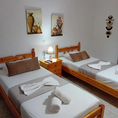 Aggelis House Appartamento Sarandë