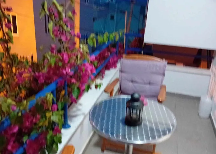 Aggelis House * Saranda