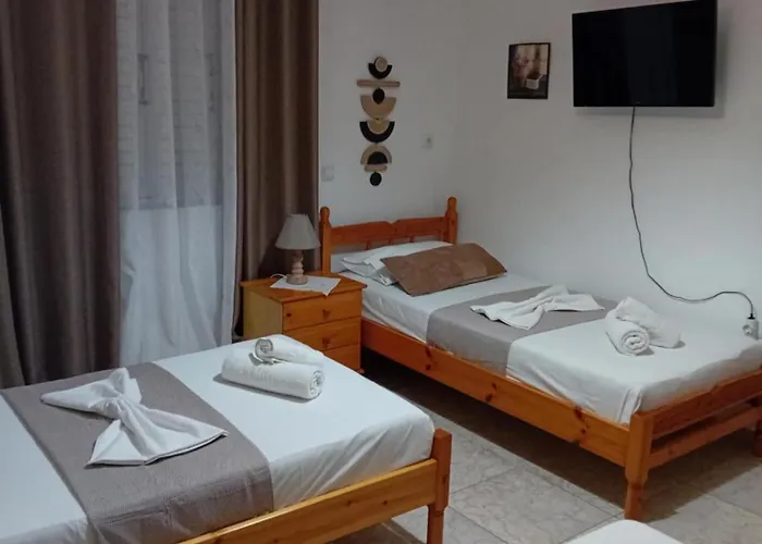 Aggelis House * Saranda